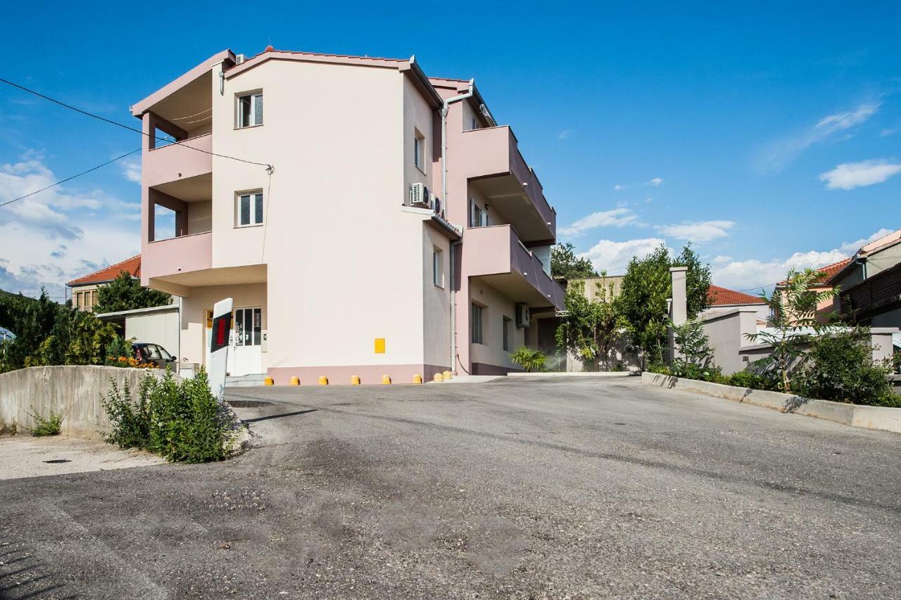 Solin Apartments Praetorium Eksteriør bilde