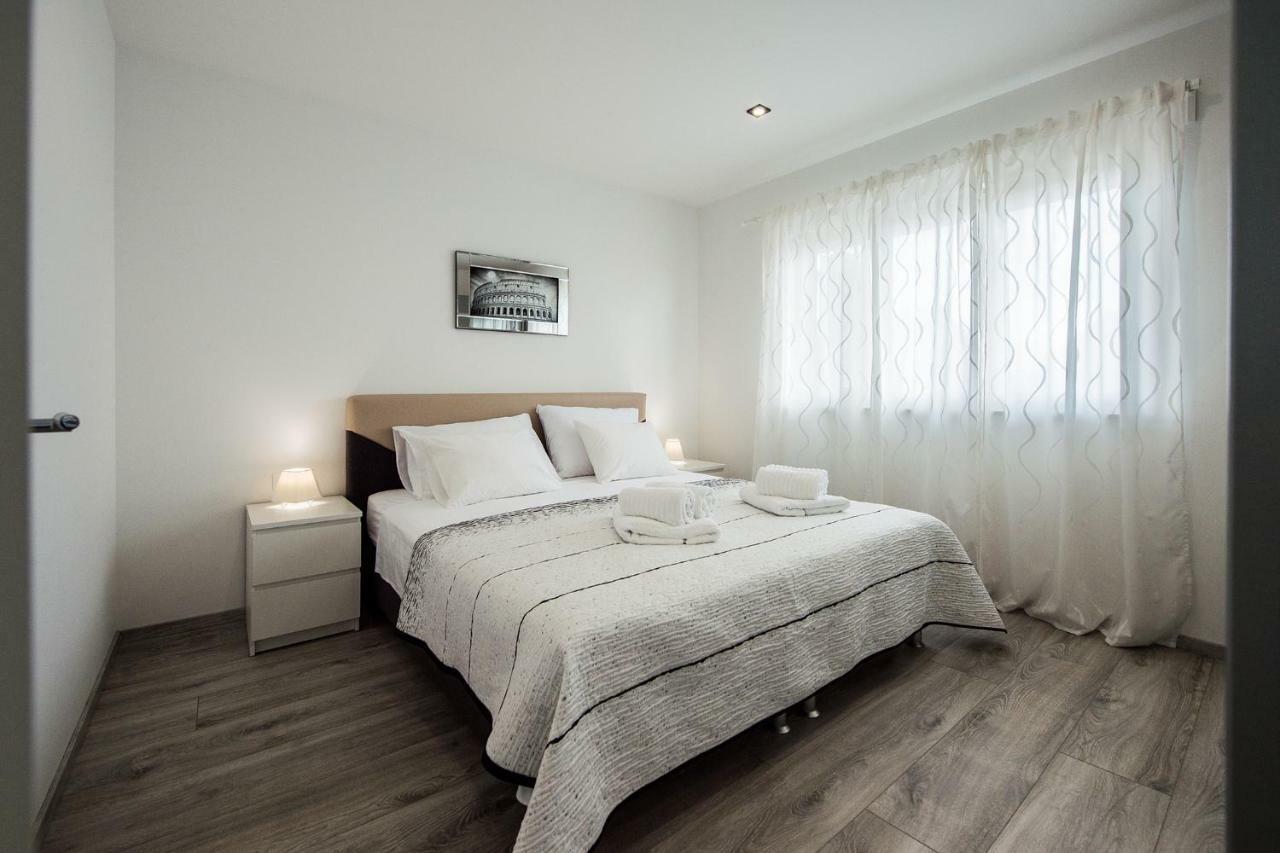 Solin Apartments Praetorium Eksteriør bilde
