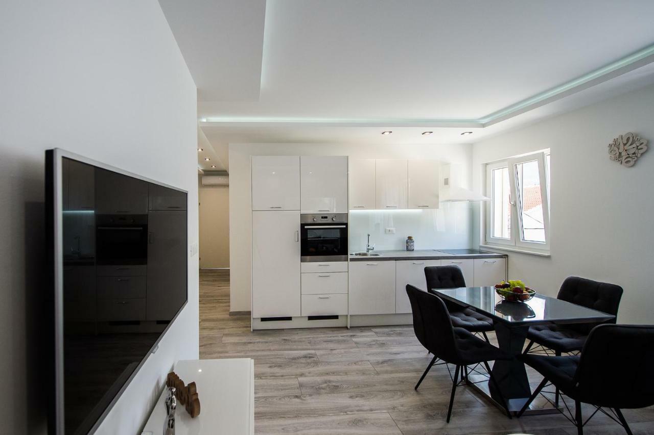 Solin Apartments Praetorium Eksteriør bilde